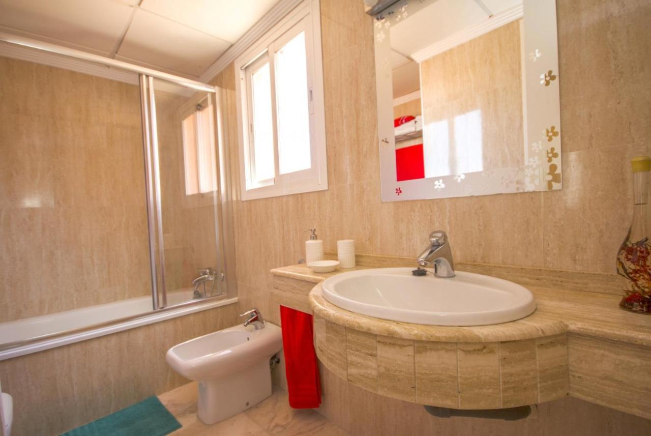 Albi B&B Burriana Beach Nerja Eksteriør bilde
